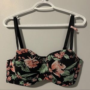 La Vie En Rose Black Bra With Floral Design